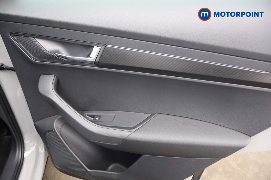Used Skoda Karoq 2025 for sale - 76290827: Photo 32