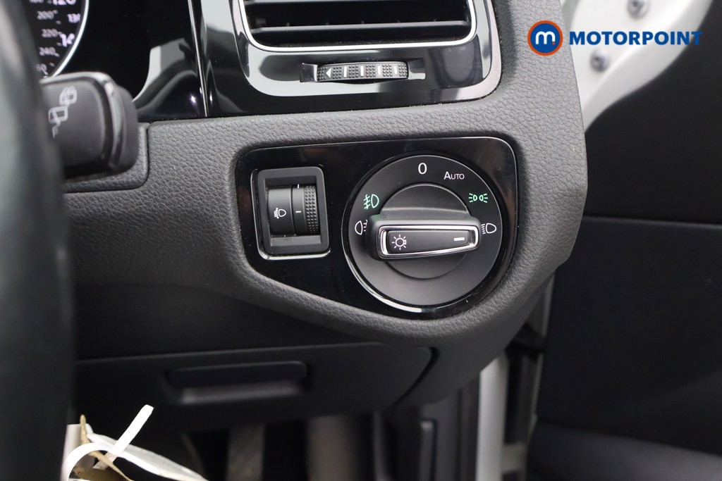 Used Volkswagen Golf for sale - 76735952: Photo 17