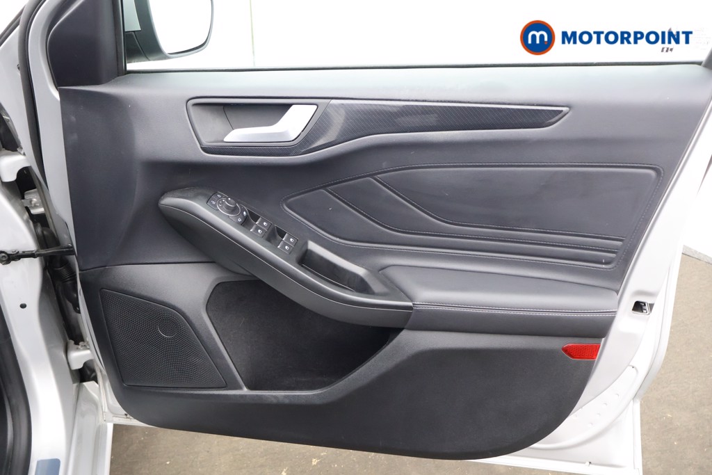 Used Ford Focus 2022 for sale - 76625995: Photo 19