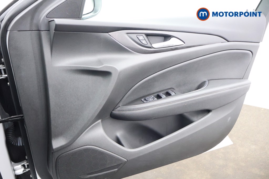 Used Vauxhall Insignia 2019 for sale - 76515739: Photo 13