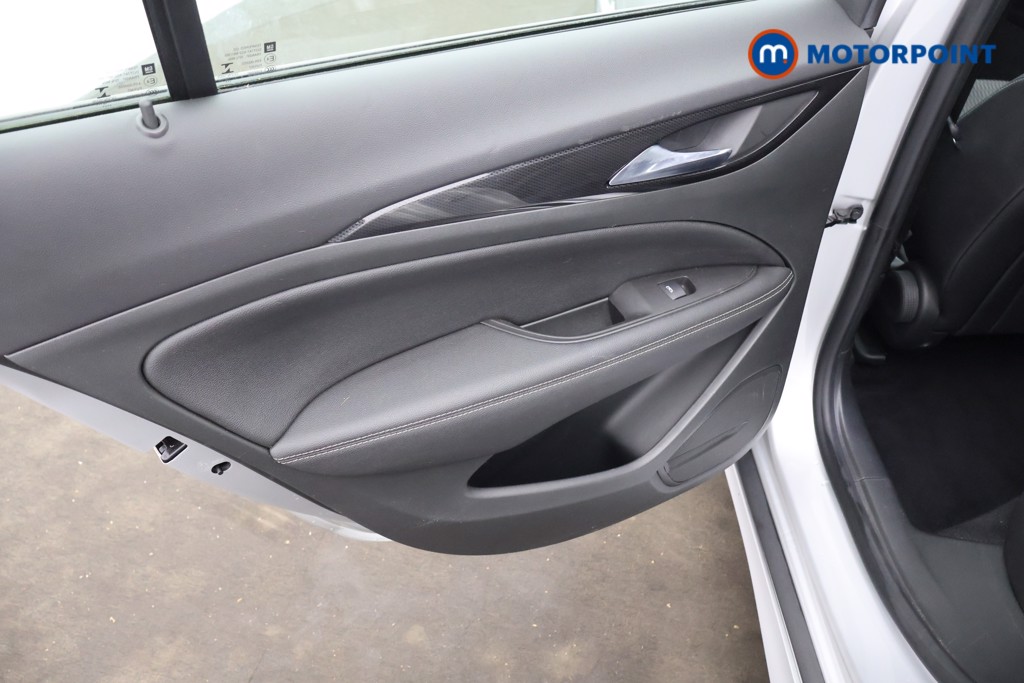 Used Vauxhall Insignia 2019 for sale - 76515739: Photo 18