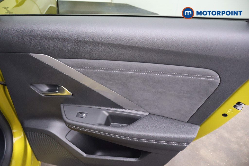 Used Vauxhall Astra 2024 for sale - 76196815: Photo 29