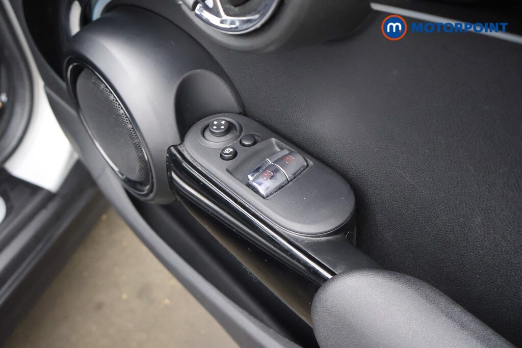 Used MINI Hatch 2021 for sale - 76218032: Photo 29