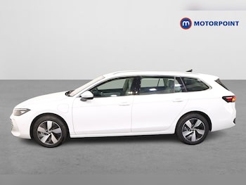 Used Volkswagen Passat 2025 for sale - 76394312: Photo