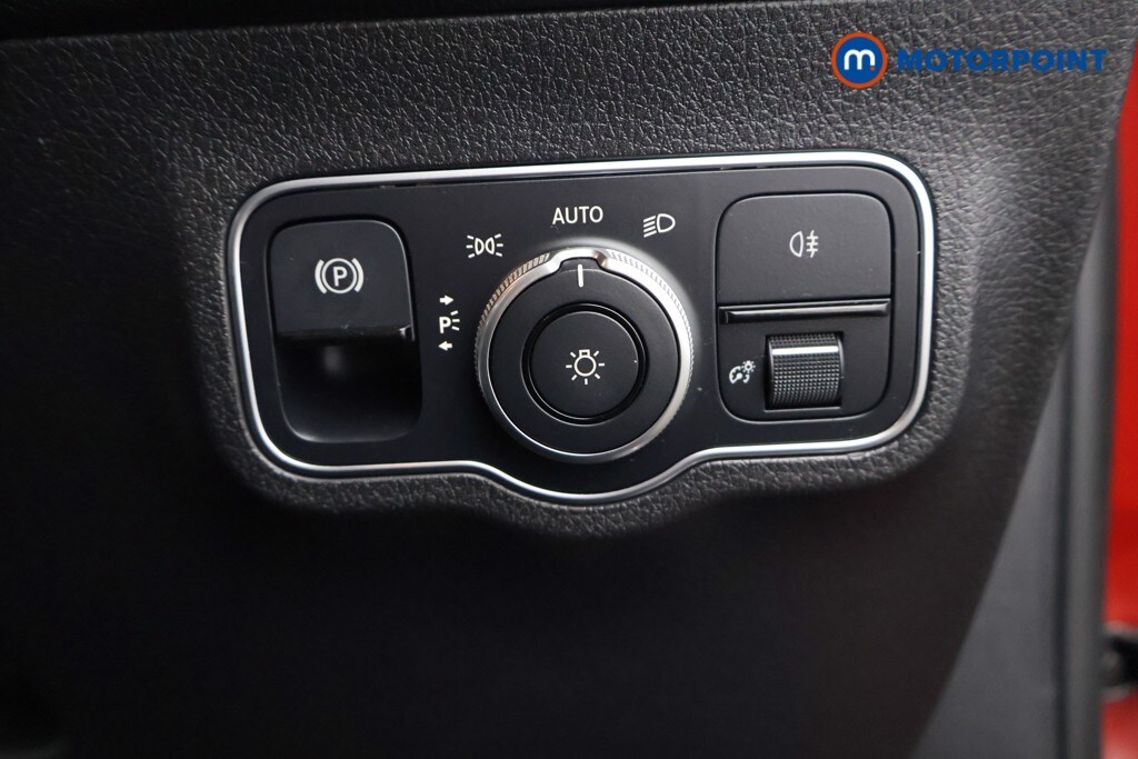 Used Mercedes-Benz GLB 2022 for sale - 76232090: Photo 16