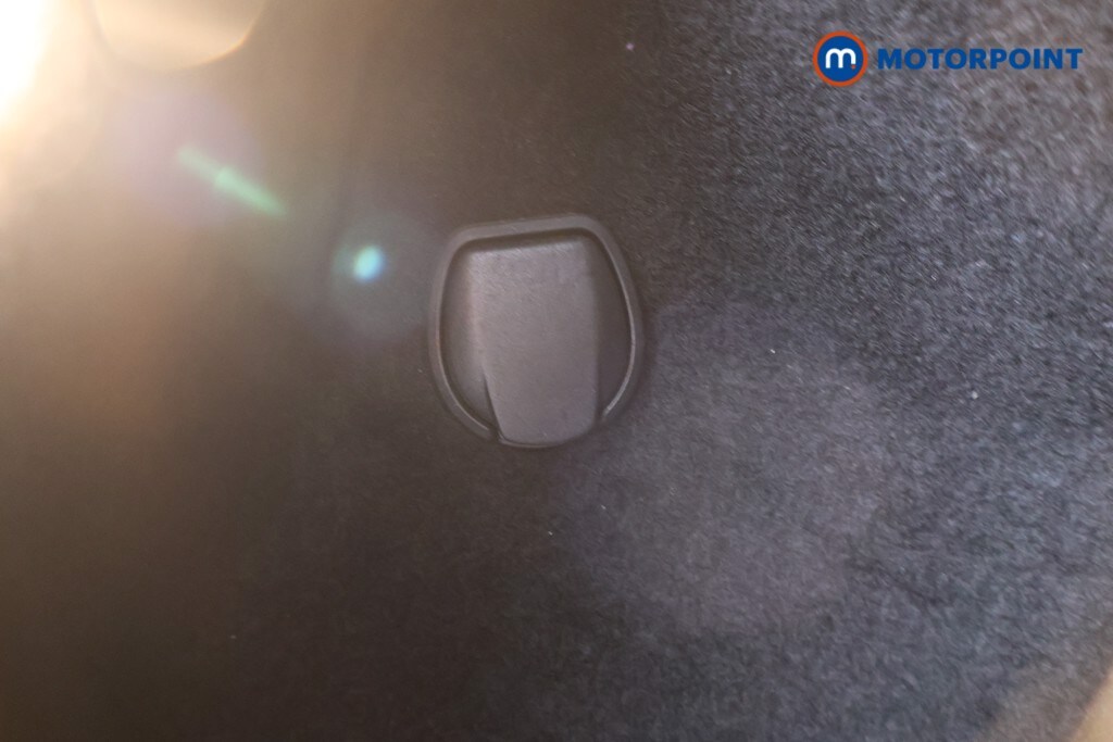 Used Mercedes-Benz GLB 2022 for sale - 76232090: Photo 40