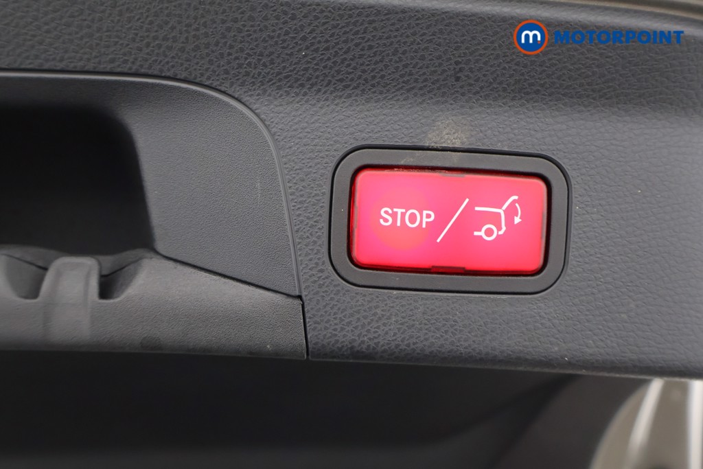 Used Mercedes-Benz GLC 2021 for sale - 76328928: Photo 31