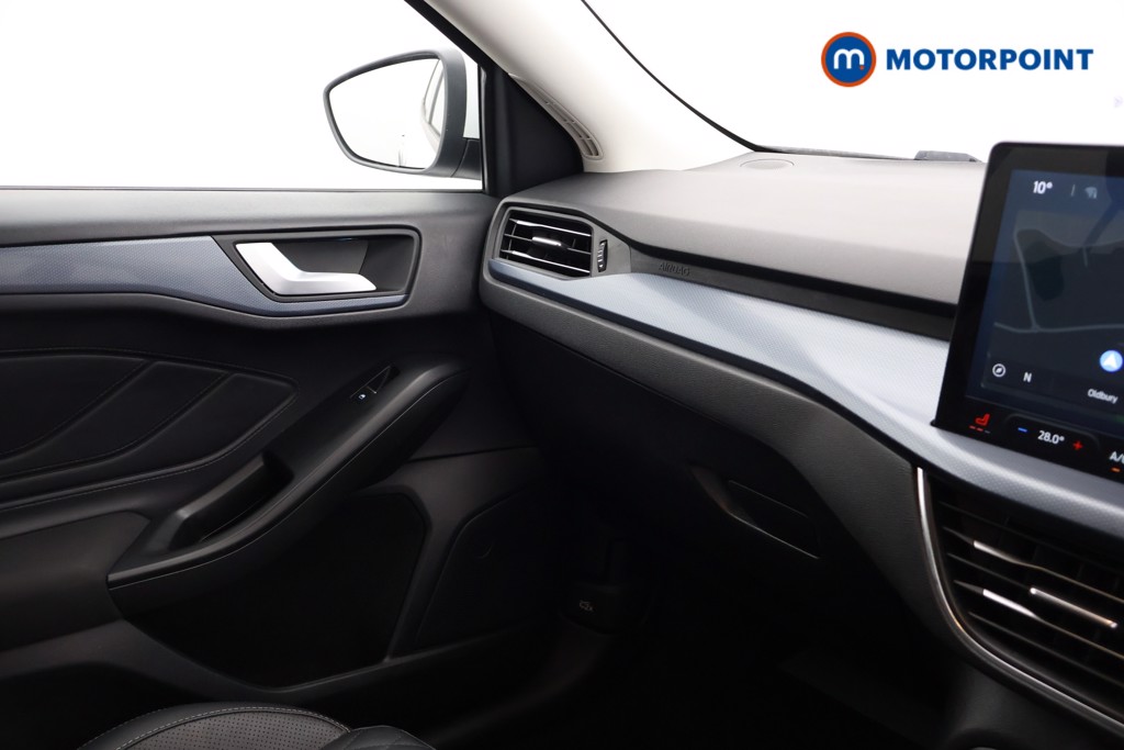 Used Ford Focus 2023 for sale - 76862634: Photo 14