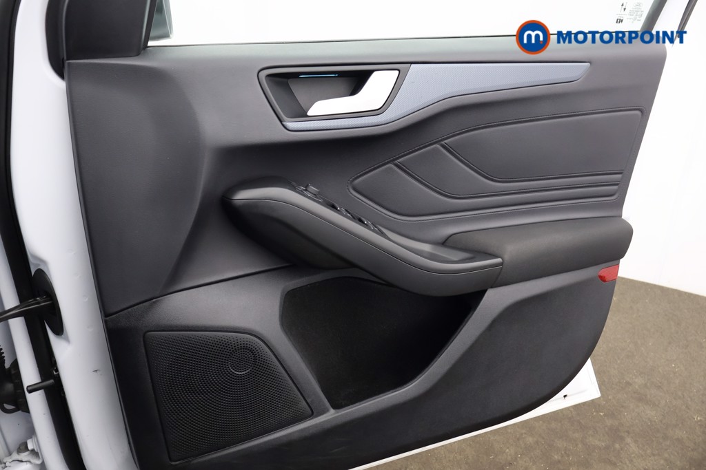 Used Ford Focus 2023 for sale - 76862634: Photo 18