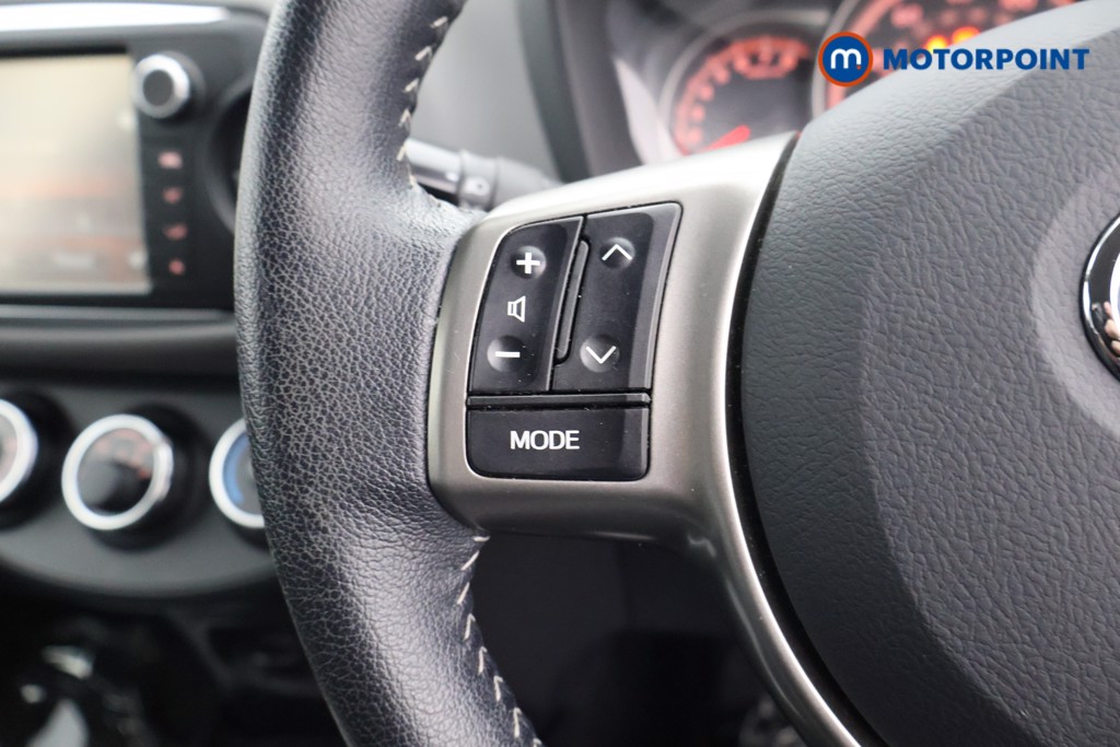 Used Toyota Yaris 2016 for sale - 77354855: Photo 10