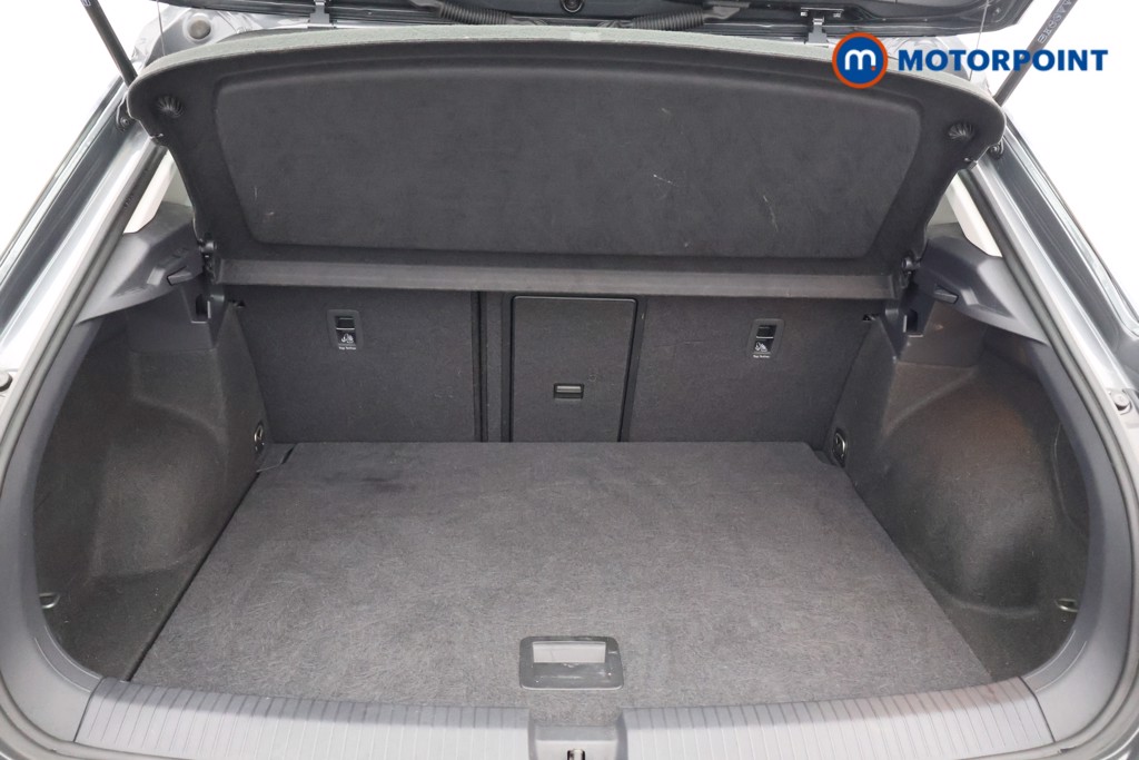 Used Volkswagen T-Roc 2023 for sale - 76413033: Photo 29