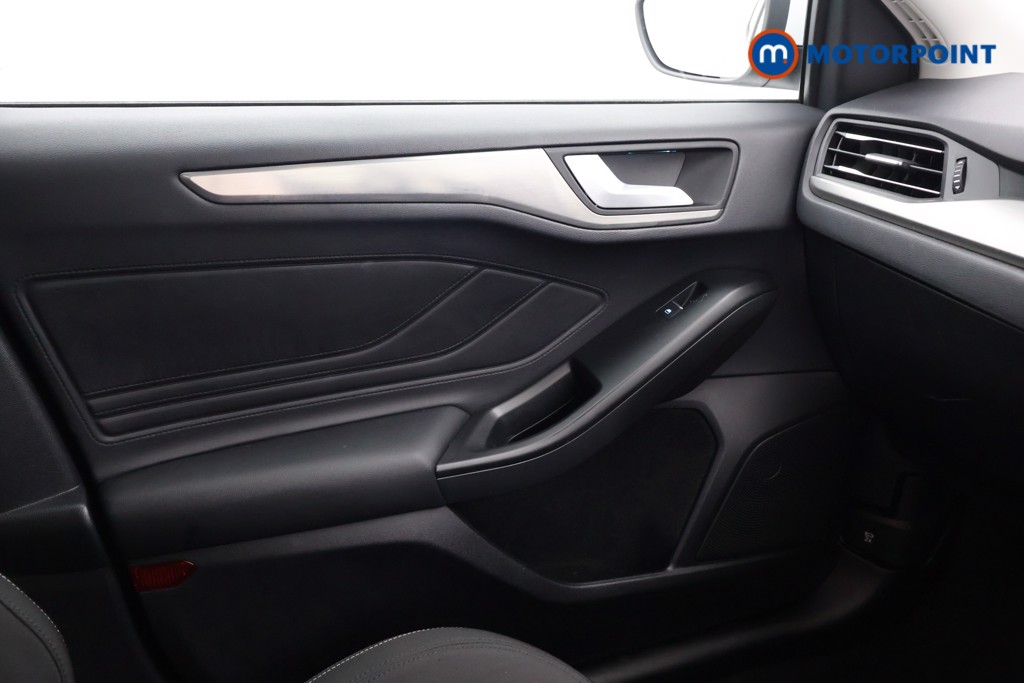 Used Ford Focus 2020 for sale - 76394472: Photo 18