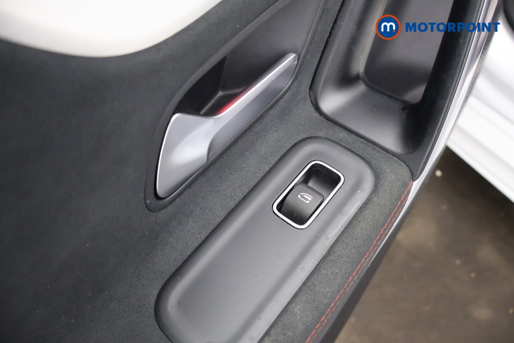 Used Mercedes-Benz CLA for sale - 77221237: Photo 44