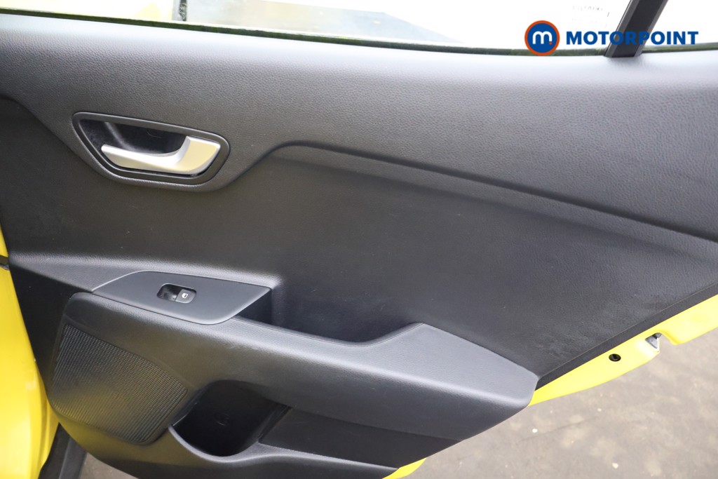 Used Kia Stonic 2021 for sale - 77297895: Photo 25