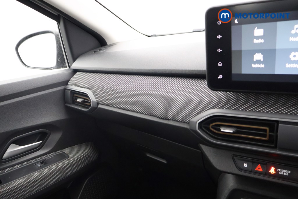 Used Dacia Sandero Stepway 2023 for sale - 77798045: Photo 18