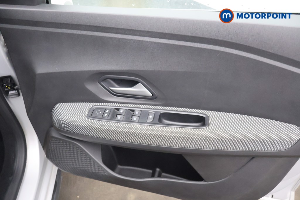 Used Dacia Sandero Stepway 2023 for sale - 77798045: Photo 20