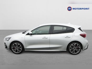 Used Ford Focus 2022 for sale - 77715758: Photo