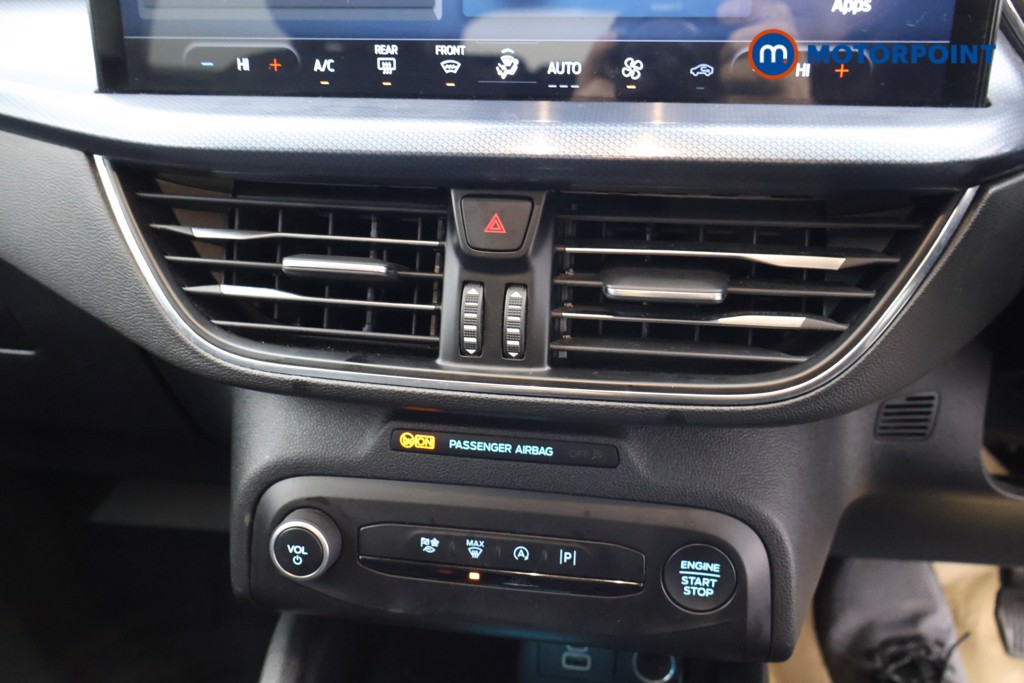 Used Ford Focus 2023 for sale - 76831126: Photo 18