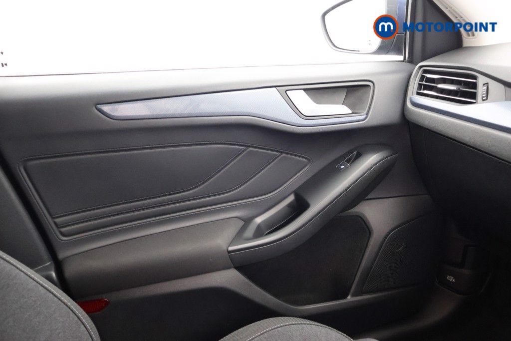 Used Ford Focus 2023 for sale - 76831126: Photo 22