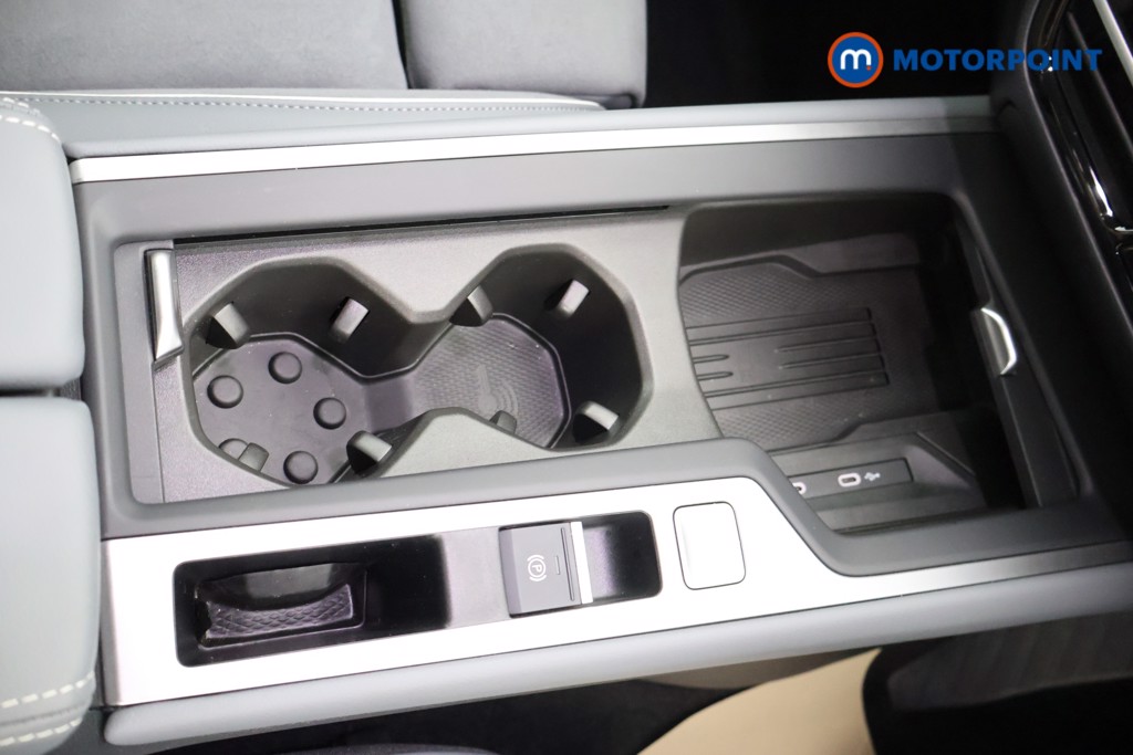 Used Volkswagen Passat 2025 for sale - 76835918: Photo 14