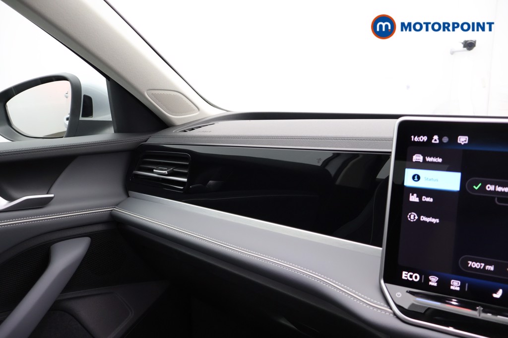 Used Volkswagen Passat 2025 for sale - 76835918: Photo 16