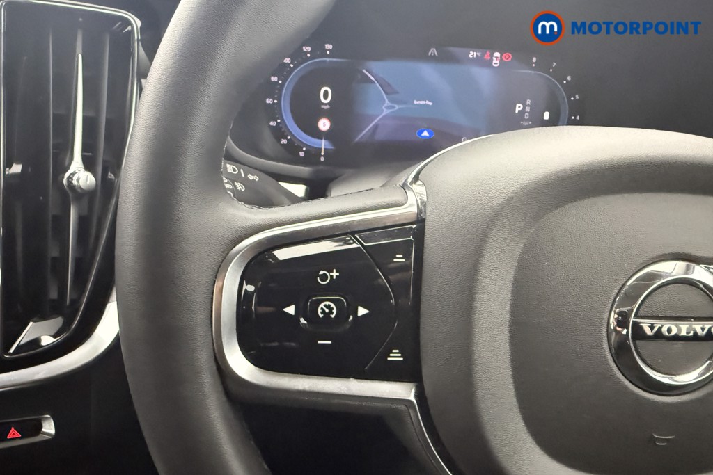 Used Volvo V60 2023 for sale - 76650768: Photo 15