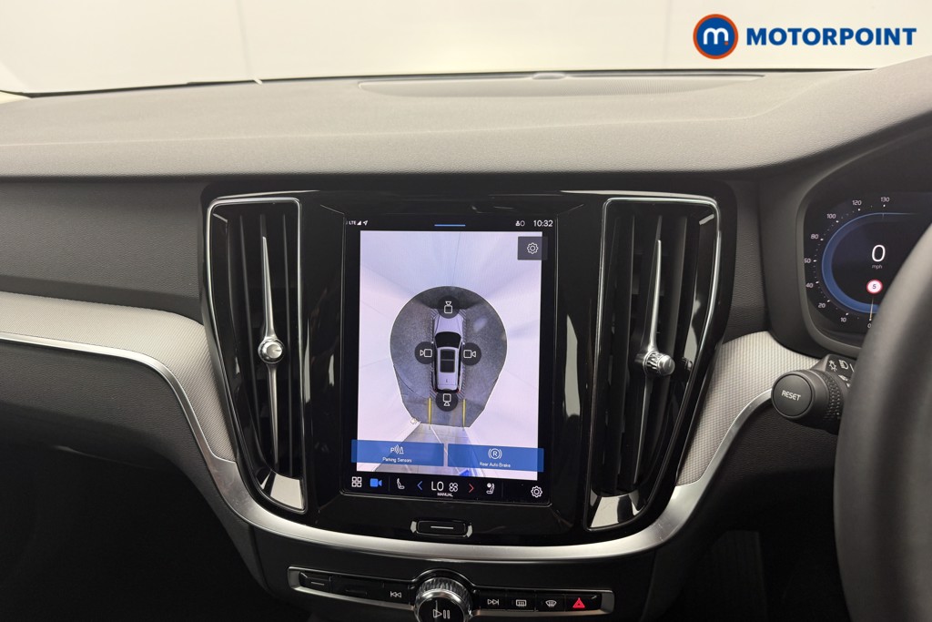 Used Volvo V60 2023 for sale - 76650768: Photo 19