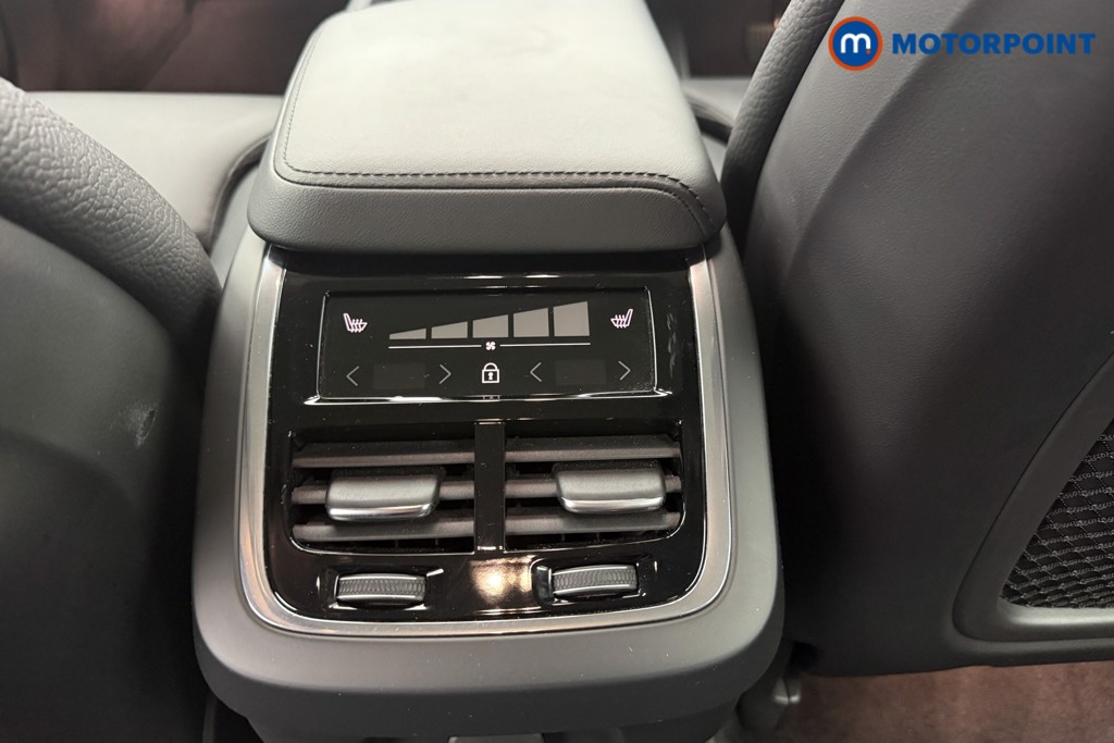 Used Volvo V60 2023 for sale - 76650768: Photo 28