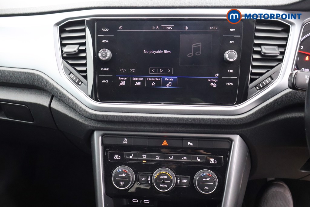 Used Volkswagen T-Roc 2021 for sale - 76598358: Photo 10