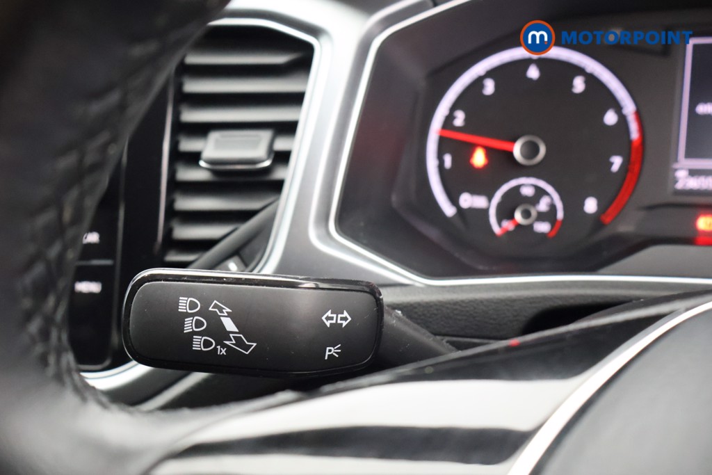 Used Volkswagen T-Roc 2021 for sale - 76598358: Photo 8