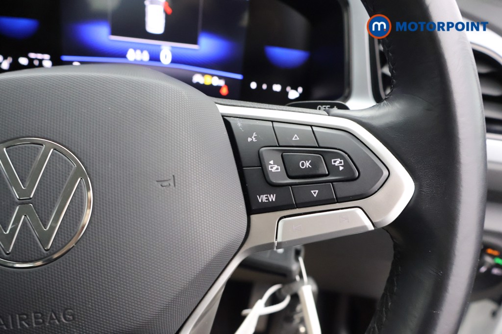 Used Volkswagen T-Roc 2023 for sale - 77932216: Photo 11