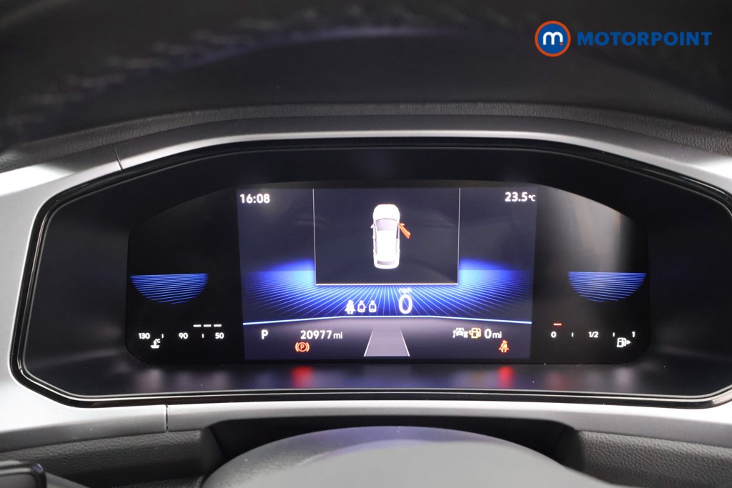 Used Volkswagen T-Roc 2023 for sale - 77932216: Photo 12