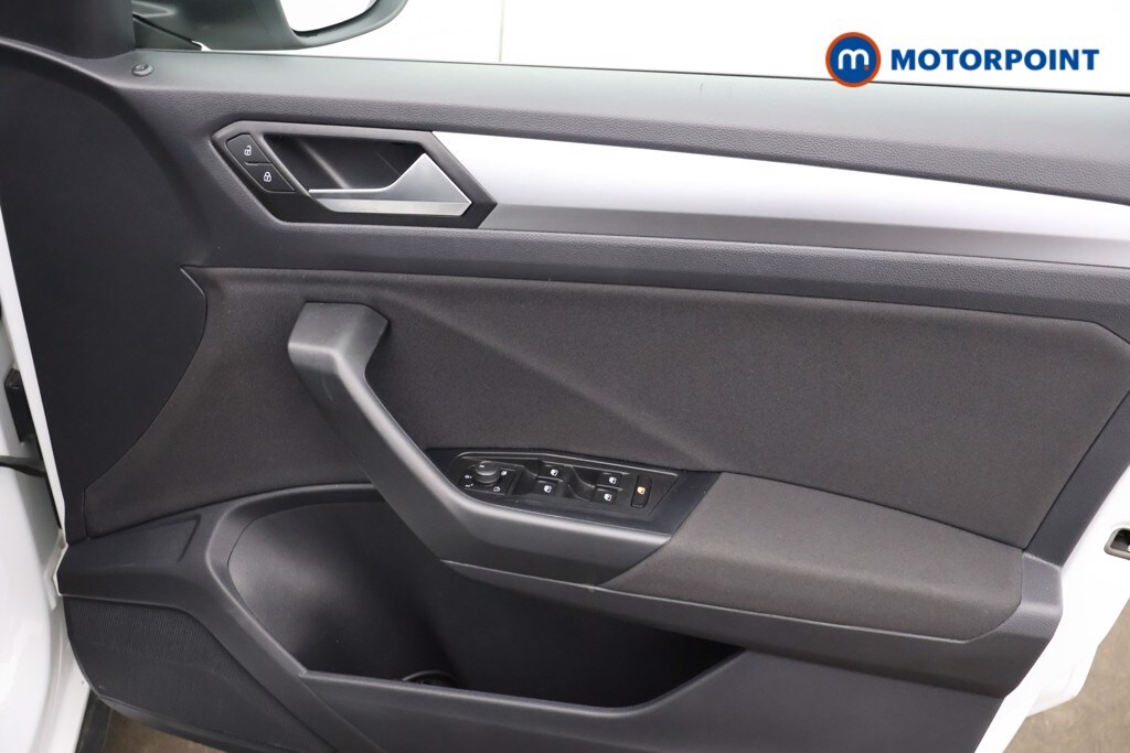 Used Volkswagen T-Roc 2023 for sale - 77932216: Photo 19