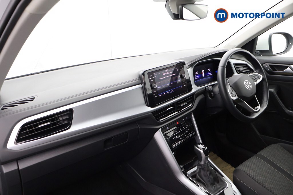 Used Volkswagen T-Roc 2023 for sale - 77932216: Photo 25