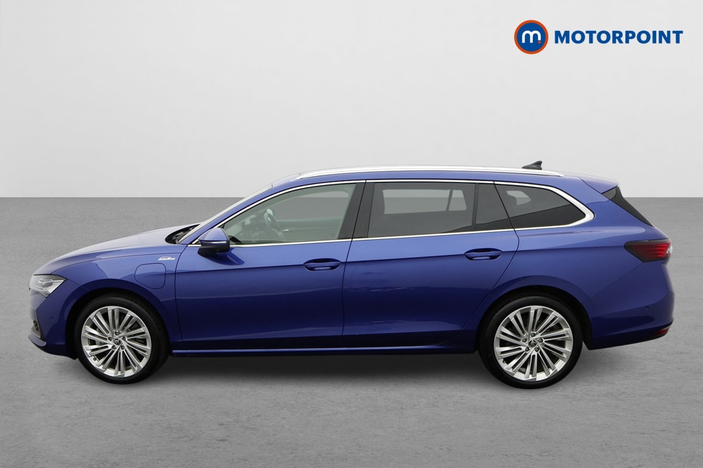 Used Skoda Superb 2025 for sale - 77935329: Photo 4