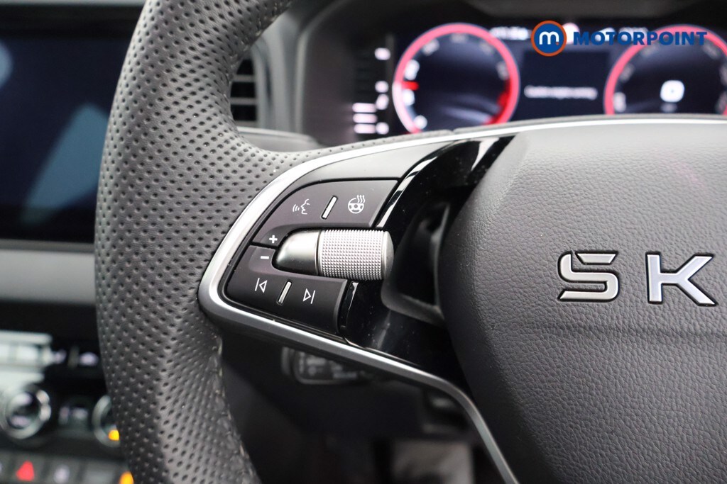 Used Skoda Karoq 2025 for sale - 76196852: Photo 10