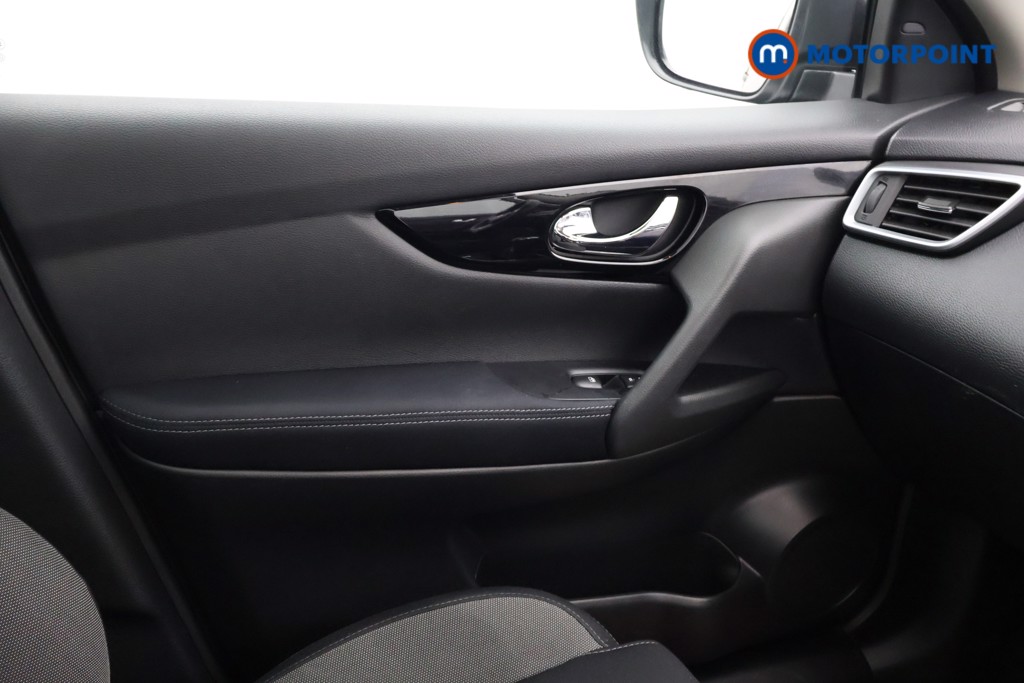 Used Nissan Qashqai 2020 for sale - 77032312: Photo 20