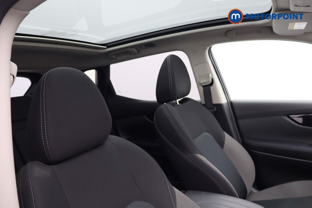 Used Nissan Qashqai 2020 for sale - 77032312: Photo 23