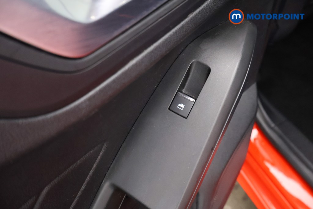 Used Ford Focus for sale - 78103768: Photo 35