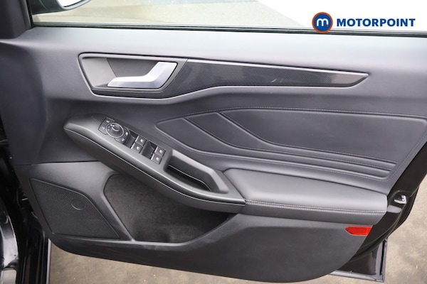 Used Ford Focus 2023 for sale - 76038448: Photo 17