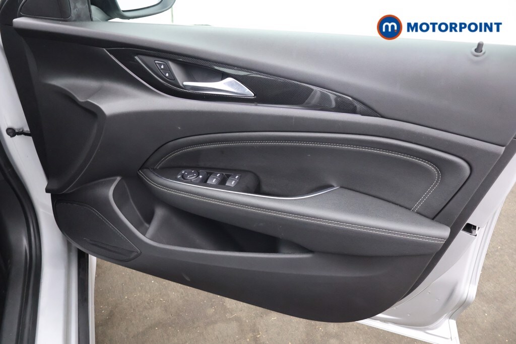 Used Vauxhall Insignia 2018 for sale - 76697197: Photo 17