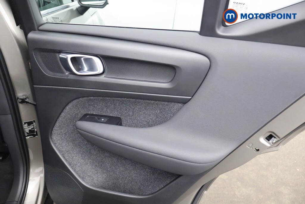 Used Volvo XC40 2021 for sale - 77171246: Photo 24