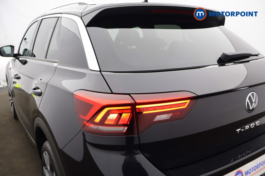 Used Volkswagen T-Roc 2021 for sale - 76972218: Photo 11