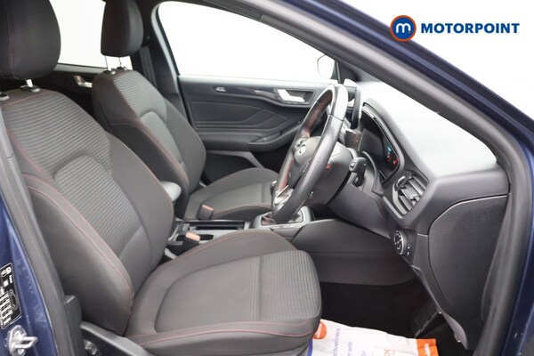 Used Ford Focus 2020 for sale - 76080156: Photo 19