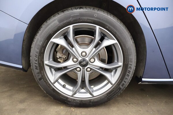 Used Ford Focus 2020 for sale - 76080156: Photo 24