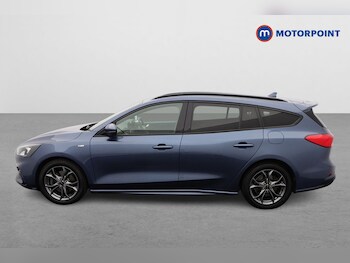 Used Ford Focus 2020 for sale - 76080156: Photo 4