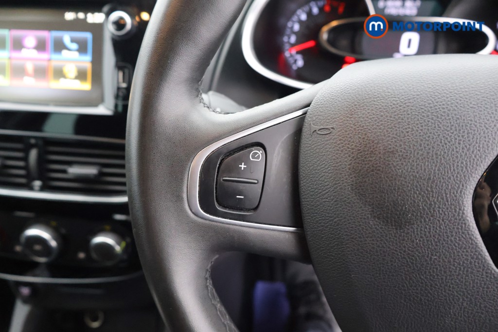 Used Renault Clio 2019 for sale - 76394677: Photo 10