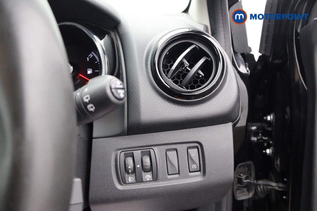 Used Renault Clio 2019 for sale - 76394677: Photo 16