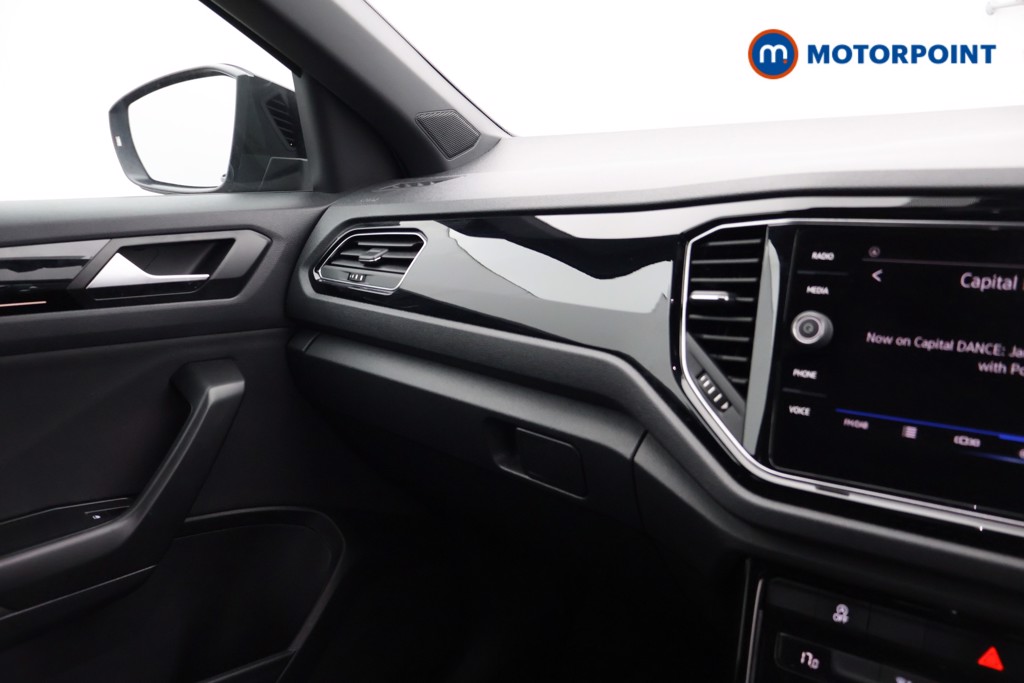 Used Volkswagen T-Roc 2021 for sale - 78166520: Photo 23