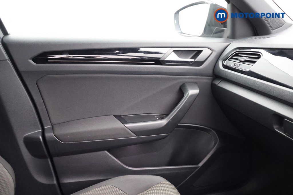 Used Volkswagen T-Roc 2021 for sale - 78166520: Photo 24